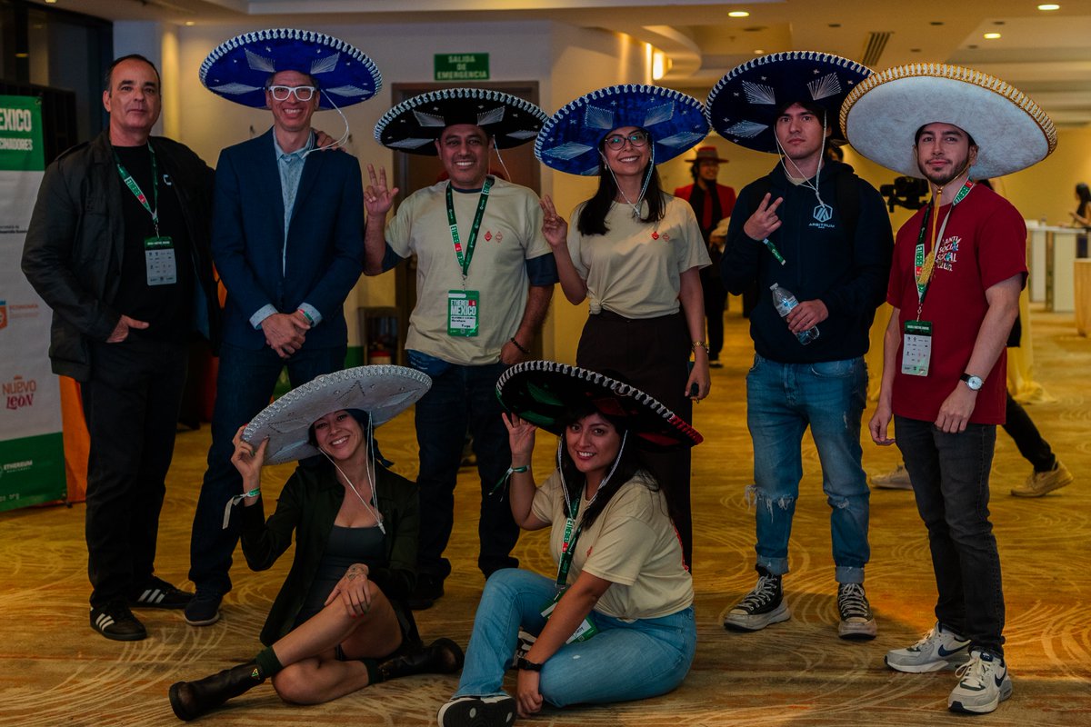 ethereum_mexico's tweet image. ¡Hasta la próxima, Ethereans!👋

Gracias por hacer de #ETHMexico2025 un punto de encuentro histórico.

Pronto tendremos más noticias de la siguiente edición… 👀 Lo mejor está por venir…✨