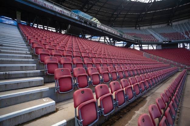 FutDeTerceira's tweet photo. Menores públicos PAGANTES da Série B 2025;

• Athletic X Vila Nova, 76 pagantes
• Athletic X Cuiabá, 85 pagantes
• Athletic X Novorizontino, 86 pagantes
• Athletic X Volta Redonda, 118 pagantes
• Athletic X CRB, 169 pagantes
• Ferroviária X CRB, 215 pagantes
• Amazonas X Atlético/GO, 310 pagantes
• Amazonas X Operário, 320 pagantes
• Amazonas X Botafogo, 322 pagantes
• Volta Redonda X Operário, 350 pagantes