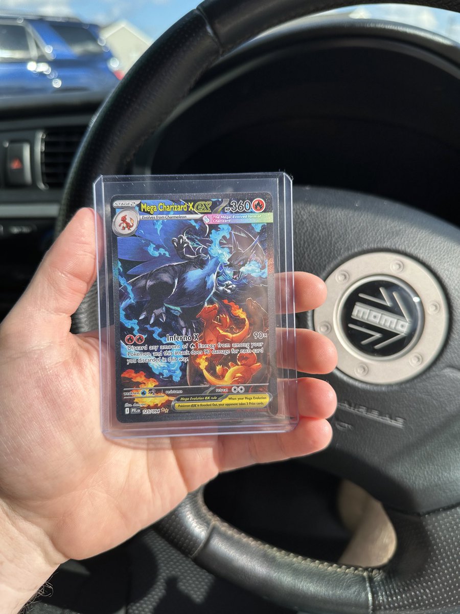 DudeItsSam tweet media