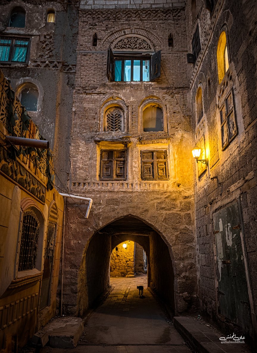 هذا نفق ذمار العظيم اقدم من نفق الصين 🙃
#من_يعرف_المكان؟

#علي_المُحنش
#alialmohansh