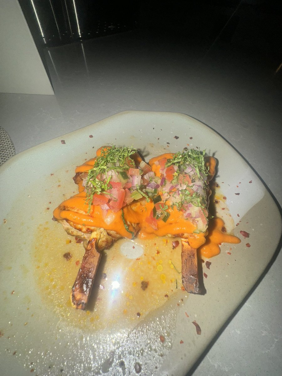 DJ_TUNEZ's tweet image. CELEBRATING MY 2025! ❤️❤️❤️

NUMBER 1 DEY CHOP! 😇