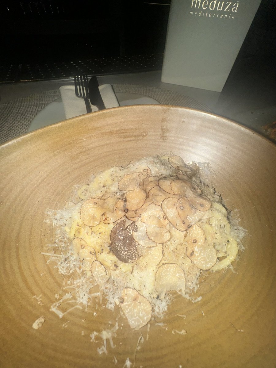 DJ_TUNEZ's tweet image. CELEBRATING MY 2025! ❤️❤️❤️

NUMBER 1 DEY CHOP! 😇