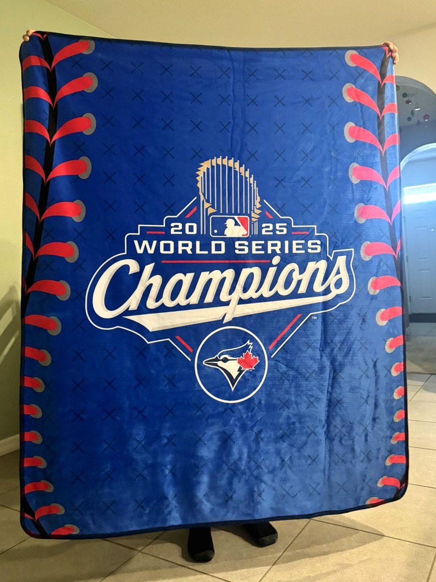 evanposocco's tweet photo. Congrats @BlueJays https://t.co/jH6h6SLrnz