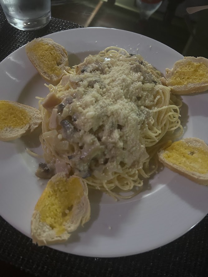 tabogapanama's tweet image. Para la #pandemia, me quede solo en mi casa, una amiga que es chef me hacia video llamadas y con un poco de Youtube, hacia mis propias recetas, unas mejores que otras, pero ya puedo decir que solo no me muero de hambre. Saludos