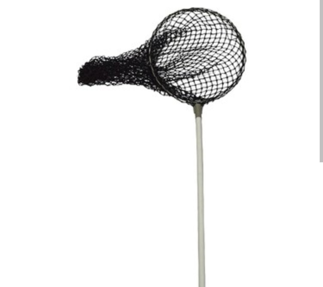 Kendi halimde yolda yürürken küçük çocuğun biri kafama bundan geçirdi dünyam karardı yeni nesil çok fena