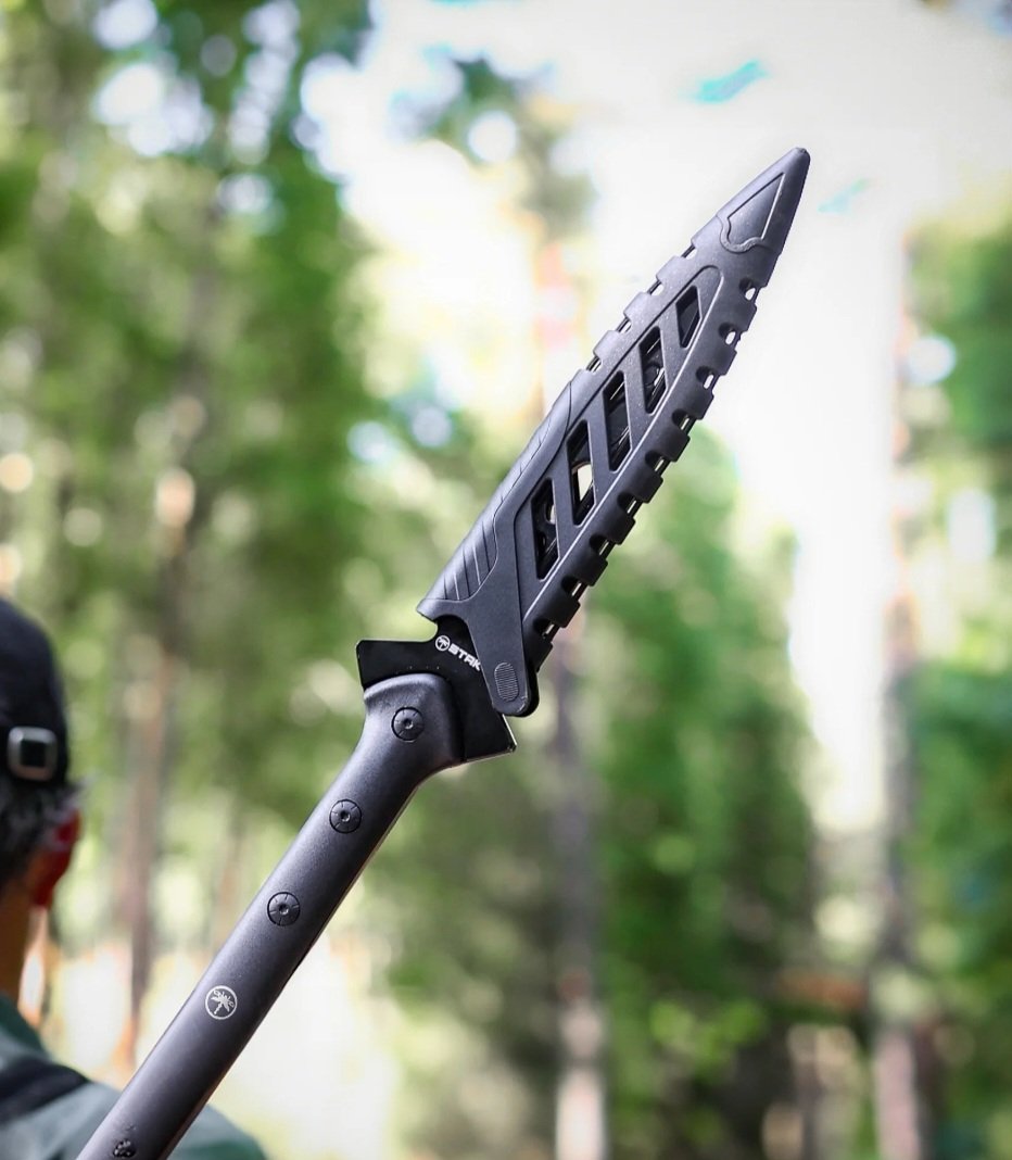 DillowTalk2's tweet image. Is this to women like the spear is to us?