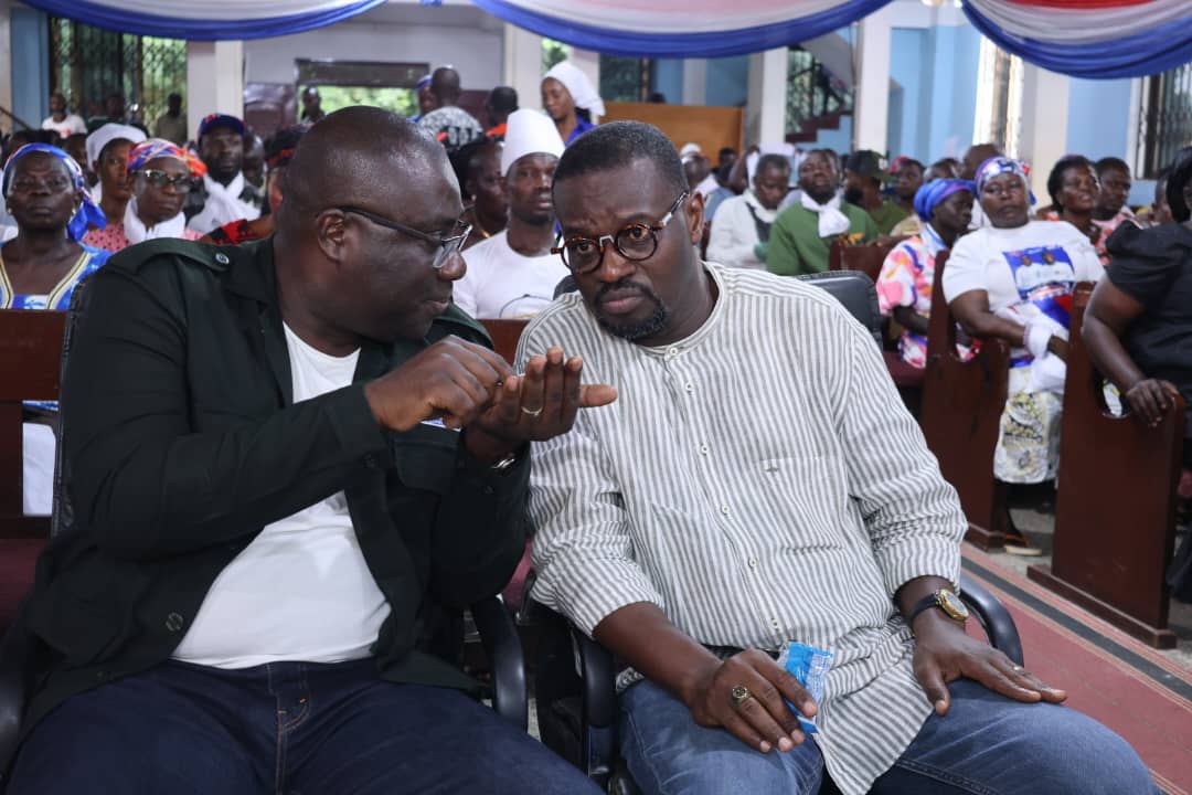 AbrefaKG's tweet image. Beautiful Views😍from Atiwa as The Mighty Minority Chief Whip,also MP for Nsawam-Adoagyiri, Hon.@FAnnohDompreh join the next Presidential candidate of the NPP on his campaign tour in the Eastern Region
#3WinWithBawumia
#DMB28
#Itisstillpossible
@NanaKAbabio @ForVolta
@Gen_Buhari_