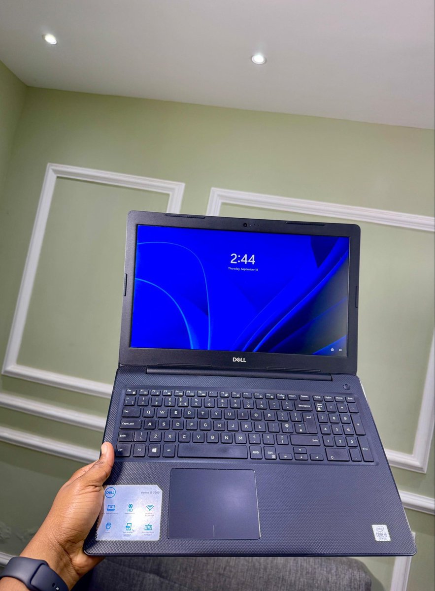 wtf_rema's tweet image. *DELL VOSTRO 15 3590*

🀄️10th Gen™️Intel®️Core i5 Processor 8CPU’s 
🀄️@2.10Ghz ~4.10Ghz Turbo Boost 
🀄️256 Ssd 
🀄️8 Gig Ram ddr4 
🀄️15.6 inch FHD
🀄️Bluetooth | HDMI Port | Ethernet Port
Intel UHD Graphics 4GB 
🀄️Power Wave Audio Speaker 🔊 
🀄️Charger 🔌 

Ghc: 2.8k
☎️0241636577