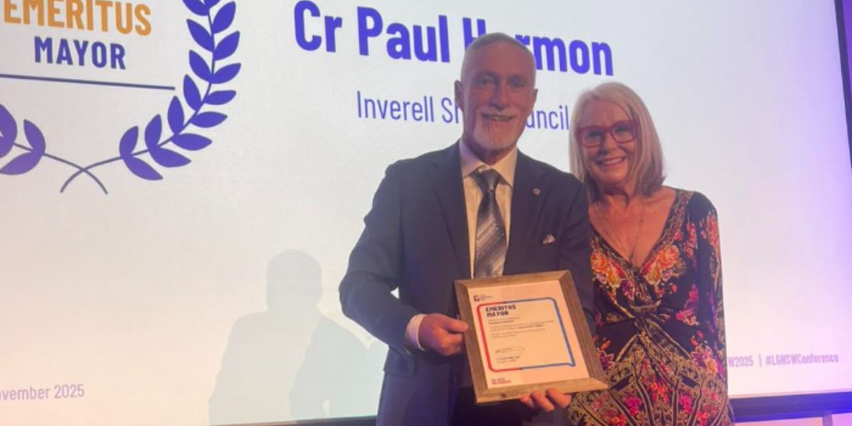 netimesau's tweet image. Former Inverell Shire Mayor Paul Harmon has been recognised for his long-standing contribution to local government at the Local Government NSW annual conference. 
Click the link to read the full story on New England Times, paywall free. Really.  #netim...
netimes.com.au/2025/11/27/for…