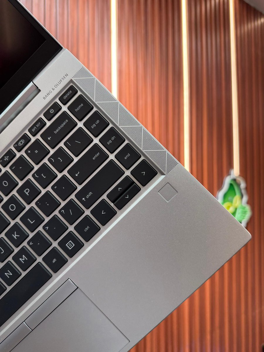 wtf_rema's tweet image. *HP ELITEBOOK 845 G7* 
PROCESSOR
AMD Ryzen™️ 5 Pro 11th Gen | Base @2.10GHz | Max Turbo @4.00GHz
•14” FHD
•16GB DDR4 Ram
•256gb SSD 
•GRAPHICS: AMD Radeon™️ Graphics
•KEYBOARD💡
•Wins 10 Pro
•Fingerprint
•USB Type C
•Charger🔌

GH¢: 4.5k
☎️0241636577