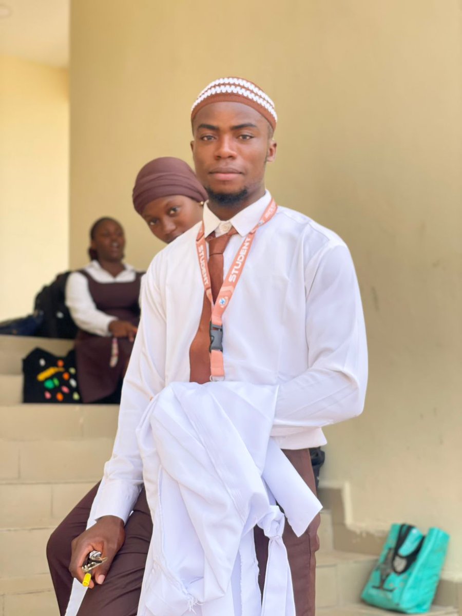 abuhaqq96's tweet photo. The joy of been in medical school 🥰🥰
Preclinical mode 🔬🧫🔬
Proudly Medical Laboratory Science Student 

@ClementEbema @El_dagbowy @Medlabconvo @NIMELSANATIONAL https://t.co/KDUf50wsiO