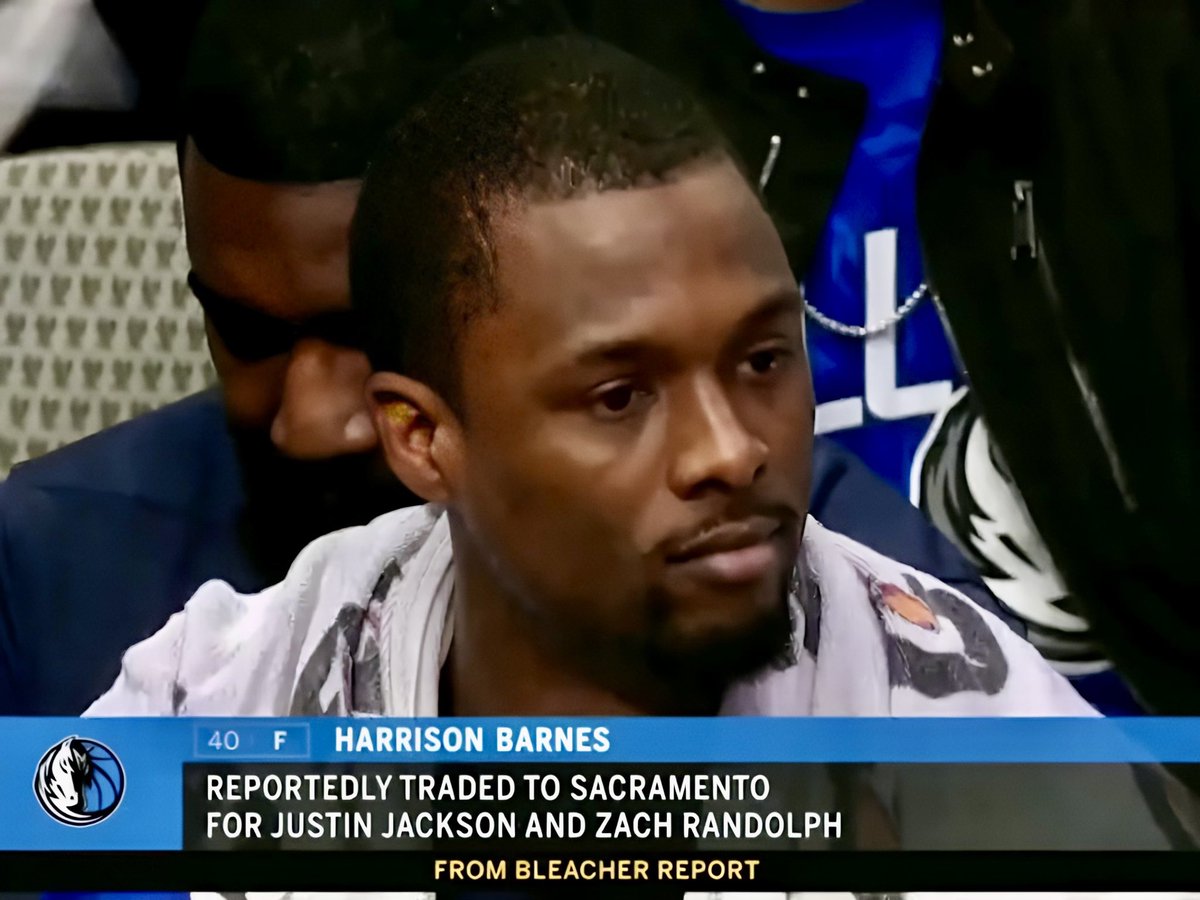 People always talk about how the Mavs did Luka dirty, but forget that they literally traded Harrison Barnes mid-game while he was on the bench😭😭 