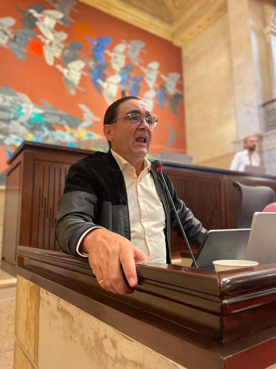 JairoComunes's tweet image. La Universidad del Catatumbo es justicia y futuro: educación para la paz en territorios olvidados. ✊ #UniversidadDelCatatumbo #EducaciónParaLaPaz