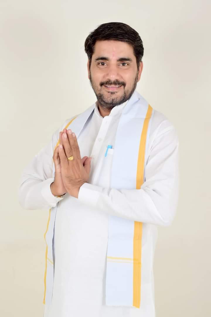 krishanpal_lala's tweet photo. भारतीय जनता पार्टी शीर्ष नेतृत्व द्वारा मुझ पर पुनः विश्वास जताने के लिए बहुत बहुत आभार एवं धन्यवाद 🙏 

मैं शीर्ष नेतृत्व एवं आप सभी को यह विश्वास दिलाता हूँ कि मैं भारतीय जनता पार्टी के लिए सदैव तत्पर एवं समर्पित होकर कार्य करता रहूँगा।

#KrishanpalSingh_LalaPardhanBJP https://t.co/dXC2s6HIGd