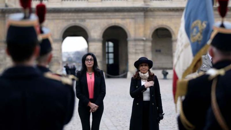 garciabarace's tweet image. 🇦🇷  POLÍTICA Y JUSTICIA | A todo Napoleón le llega su Waterloo. #CristinaKirchner otra vez enjuiciada en la #CausaCuadernos. Se termina el «balconeo». Ordenan decomisar sus bienes y restringen visitas. #CFK en el final de su carrera política. #Corrupción #Política #Argentina
