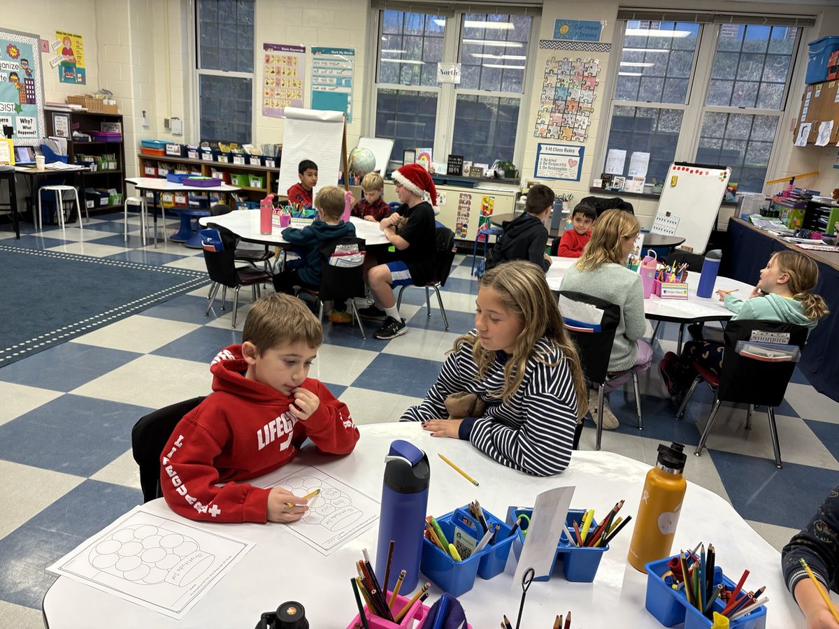 So much fun with our 5th grade buddy class today. Students were filling their jar with gratitude. 🩷