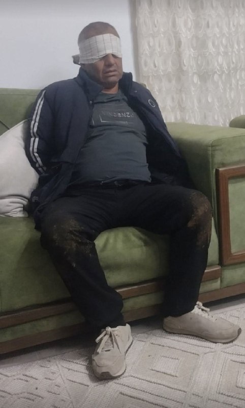 QudsNen's tweet image. Israeli occupation forces released Nasser Mohammed Abu Diya from the town of Tammun, south of Tubas, after detaining and assaulting him for several hours.