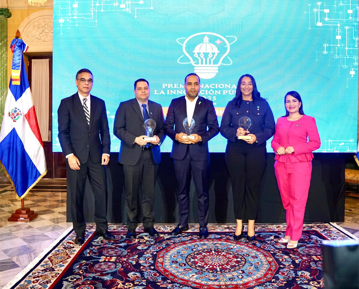 DNCD CONSIGUE OTRO HITO HISTÓRICO PARA RD EN INNOVACIÓN PÚBLICA 

Conoce más en nuestro portal: dncd.gob.do/categoria/Noti…

#DNCD #JuntosSomosMásFuertes