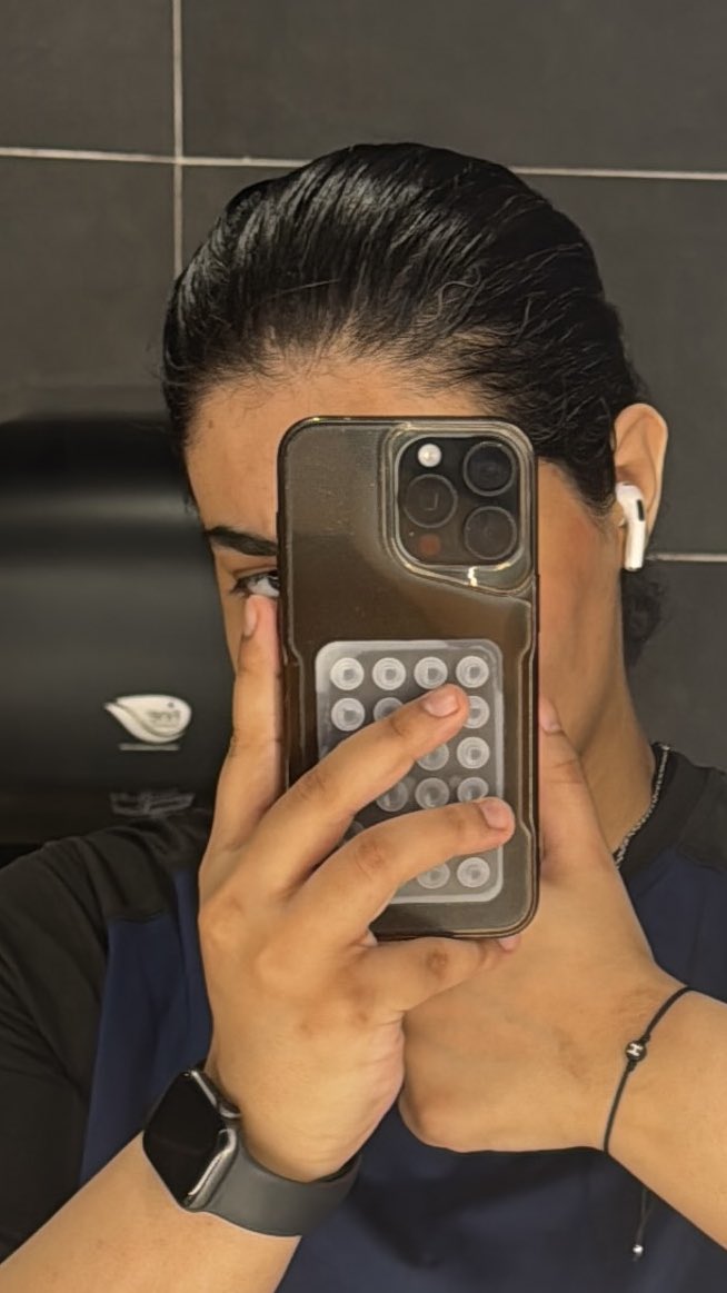 Perfectttt_1's tweet image. النادي فاضي👍🏼
الارجل 👍🏼
العشا محسوب وجاهز👍🏼
الطرب👍🏼👍🏼

A perfect day👍🏼👍🏼❤️