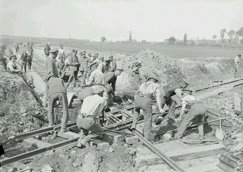 Will Mac tweet media