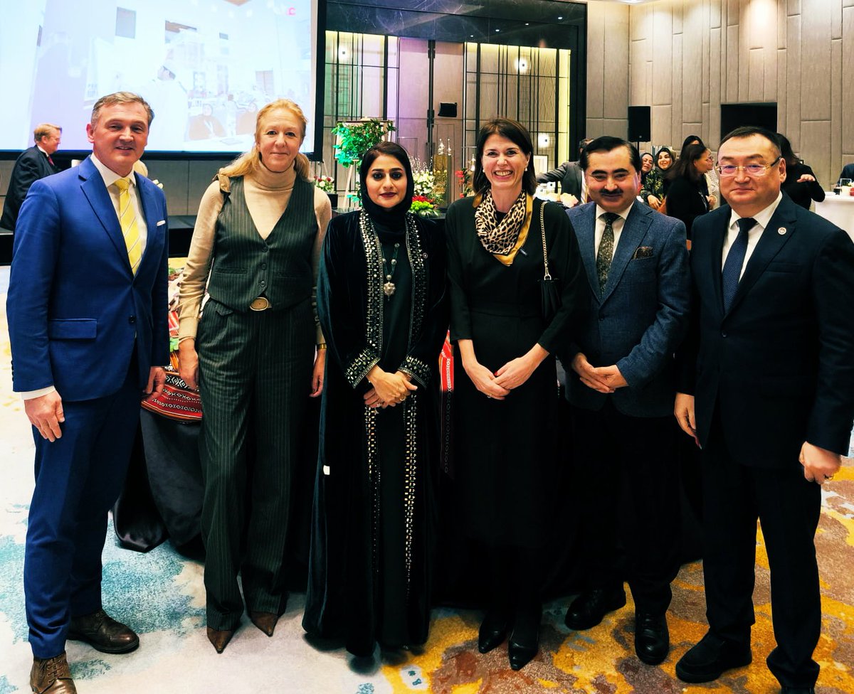 The evening continued with the celebration of the National Day of the Sultanate of Oman, where H.E. Ambassador Aidit Erkin joined distinguished guests to honor the country’s rich heritage and longstanding friendship.