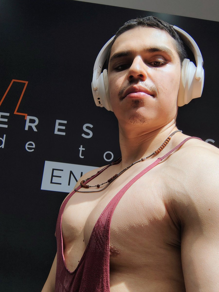 Diego Gomez. (@diegoactivorolo) on Twitter photo 