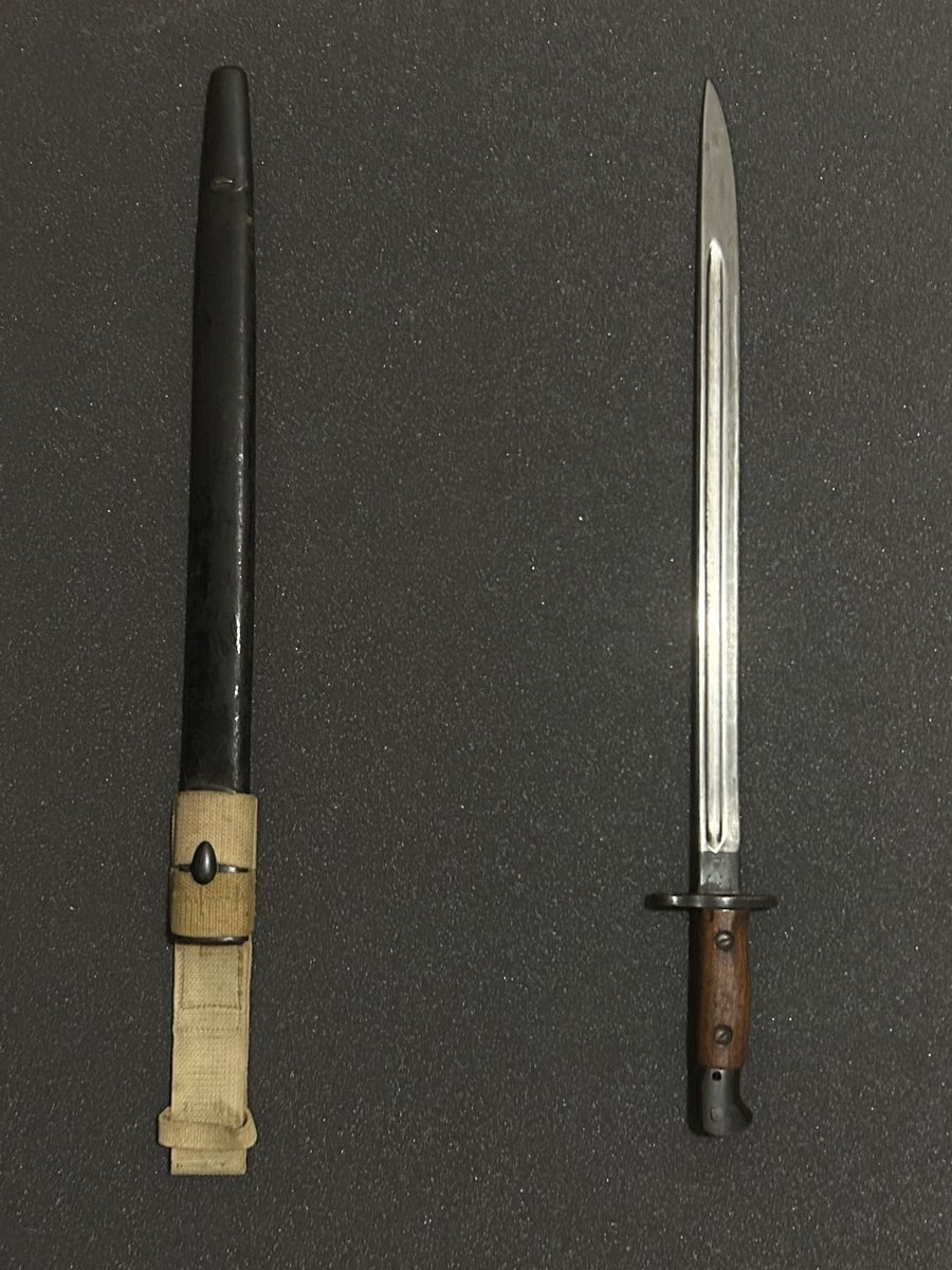 sipofcider's tweet image. 1907 British Bayonet I got from a antique store last weekend: