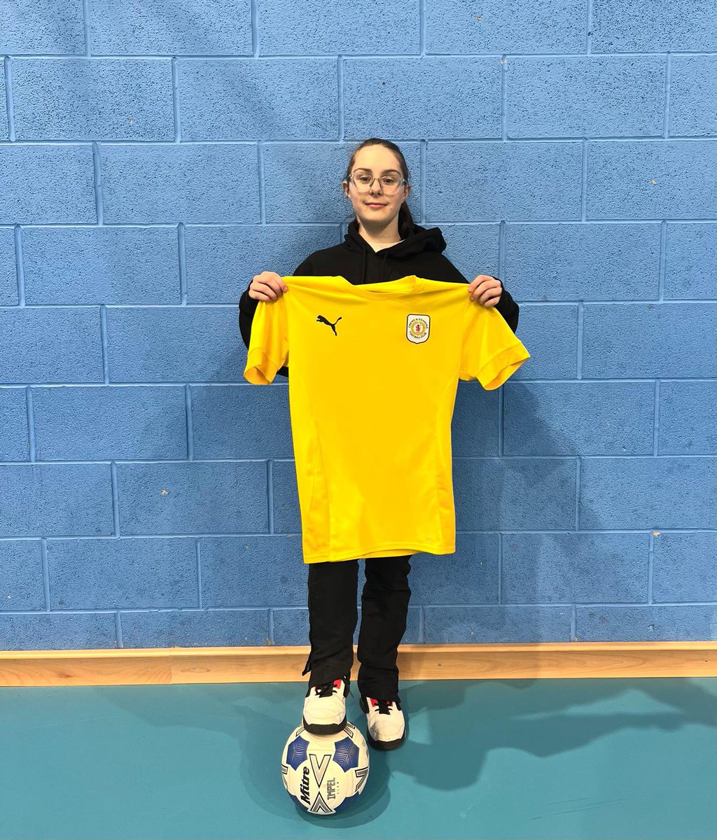 SGSPEDept's tweet photo. A huge well done to Purdey who has been offered a place at the Crewe Alexandra Emerging Talent Centre for this season! The coaches were impressed with her attitude, technical ability &amp; efforts during her trial! Go Purdey! We are super proud of you!✨⚽️ #SGSFootball #SGSDifference https://t.co/DDJrz5Jo8D