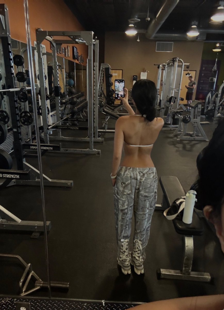 miisactic's tweet image. back