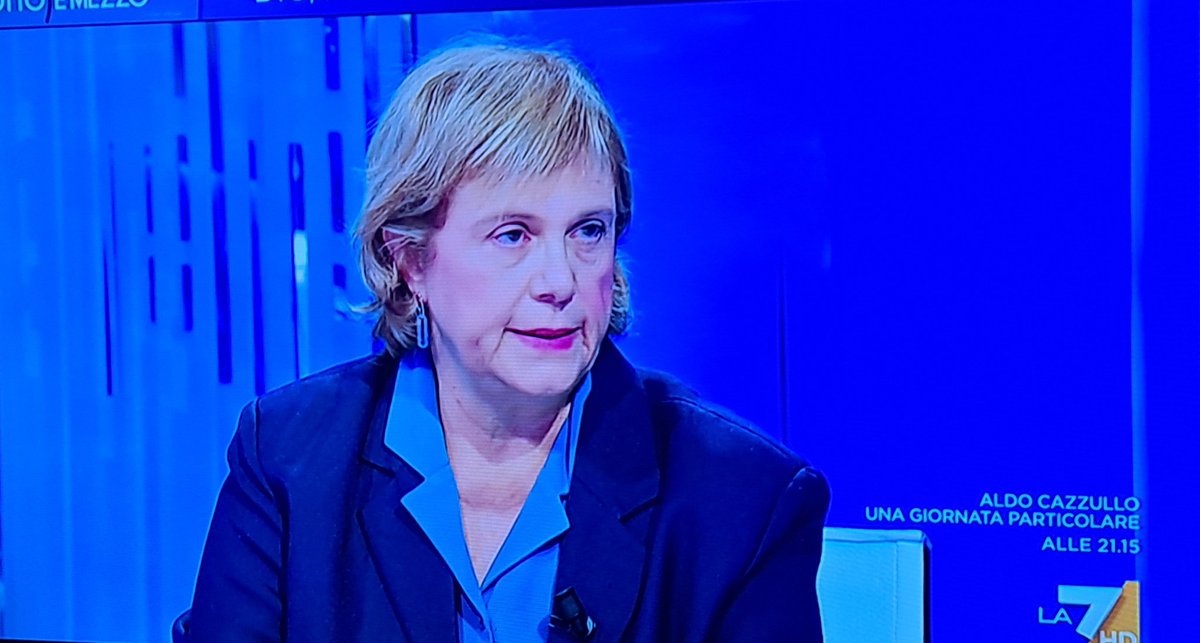 Agghiacciante. Per #Terranova la vicenda della #famigliadelbosco "smaschera il finto ecologismo della sinistra". Perché per la destra avere a cuore la natura vuol dire respingere ogni tecnologia e modernità. O cavernicoli o (come loro) indifferenti e pure beffardi.

#ottoemezzo