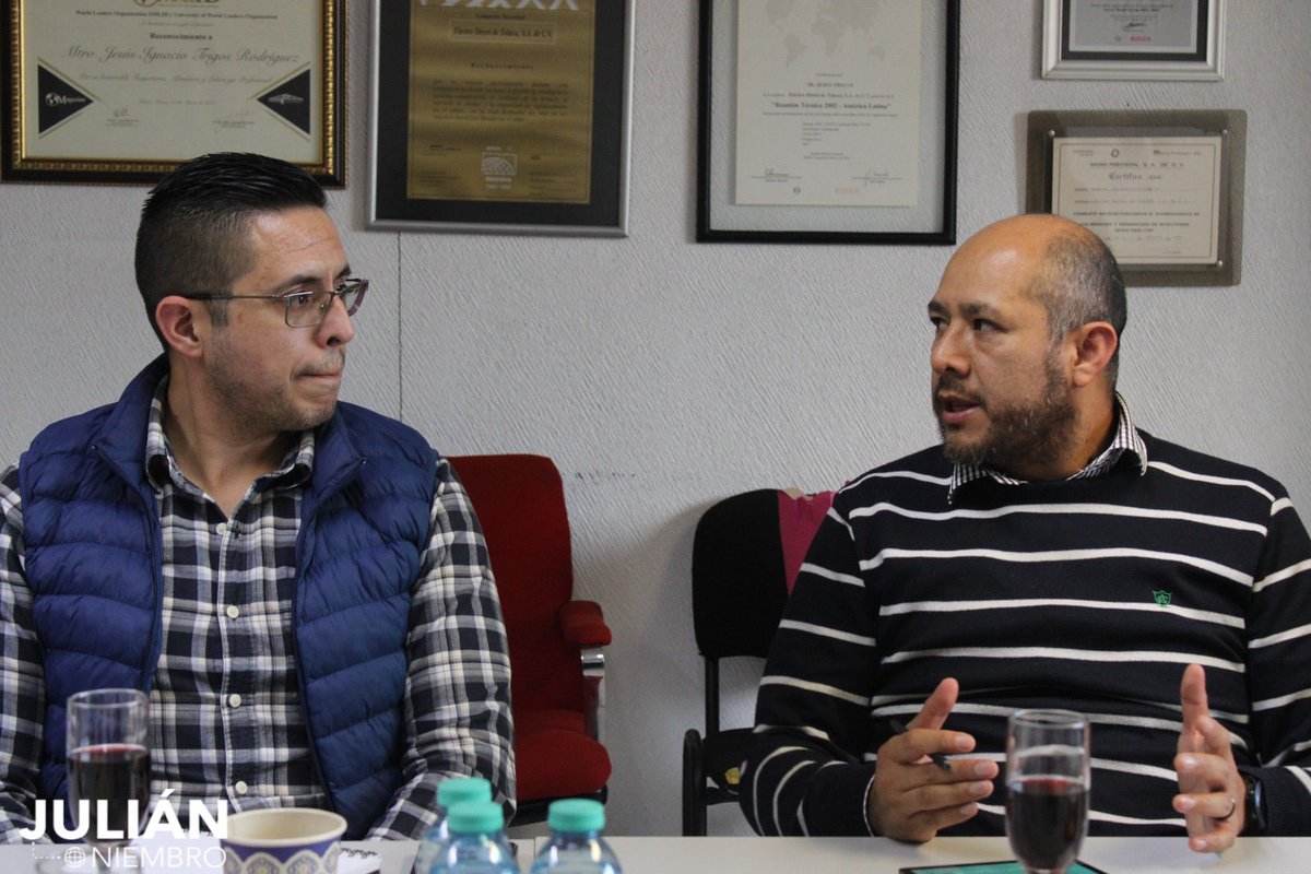 julianniembro's tweet image. 👥 ¡Socios @COPARMEX_Edomex! 

🙋🏻‍♂️Llevamos acabo con mucho gusto nuestra doceava sesión con #socios, donde, mantuve un diálogo de acercamiento y conocimiento con @Tiendas_OXXO, Consultoría Womeem, Plaza San Fermín, Finanzas con Pako y Loma Guarín.

#PorMasYMejoresEmpresas