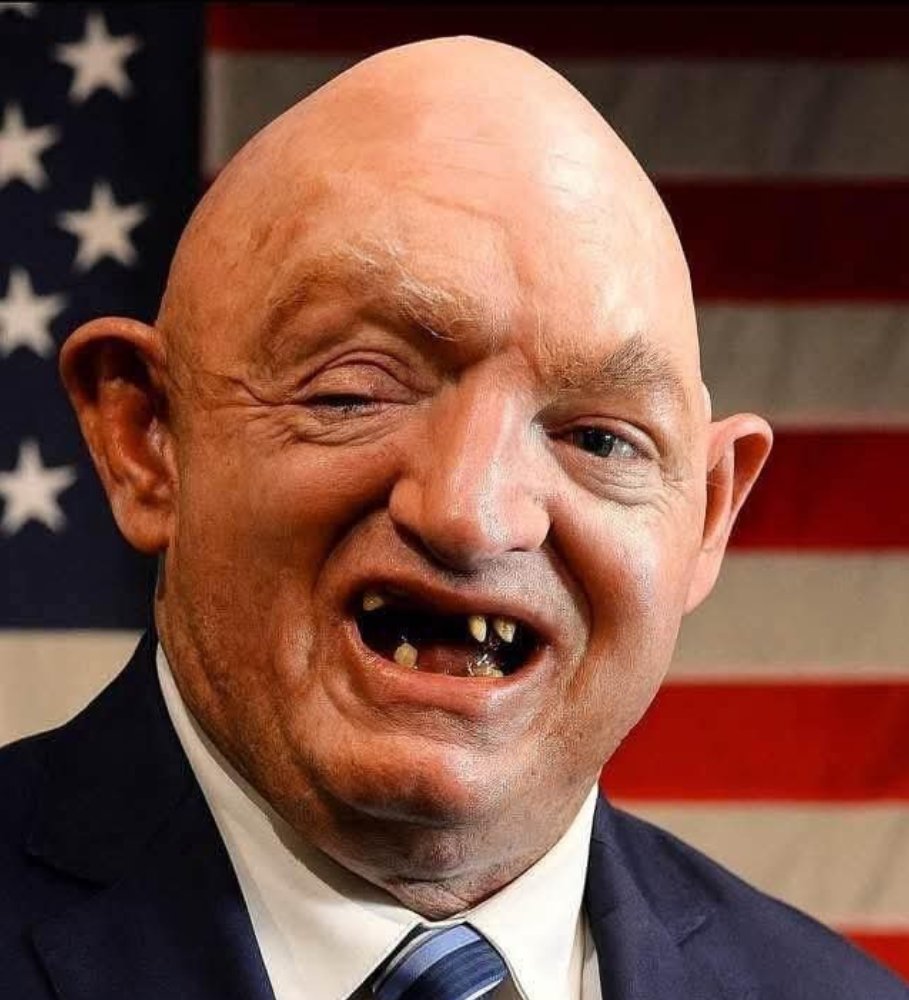 0HOUR1__'s tweet image. Happy Thanksgiving @CaptMarkKelly you fucking goon you.