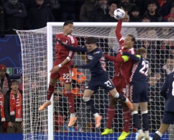 TheHateCentral's tweet image. Virgil makes his first stop of the season 😮‍💨🔥

HE’S BACK. 🚨🚨🚨