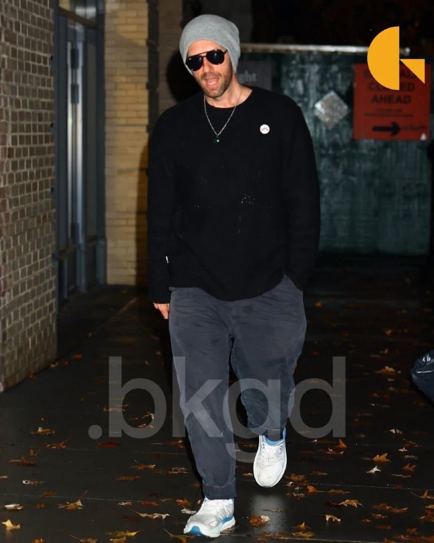 martin_chc's tweet image. ⠀⠀⠀ㅤ   𝐈𝐍𝐒𝐓𝐀𝐆𝐑𝐀𝐌 𝗣𝗢𝗦𝗧
⠀⠀⠀⠀⠀  𝟤 𝗆𝗂𝗇 𝖺𝗀𝗈 ⧽ @ᴍᴀʀᴛɪɴ_ᴄʜᴄ

Super relajado en la calle