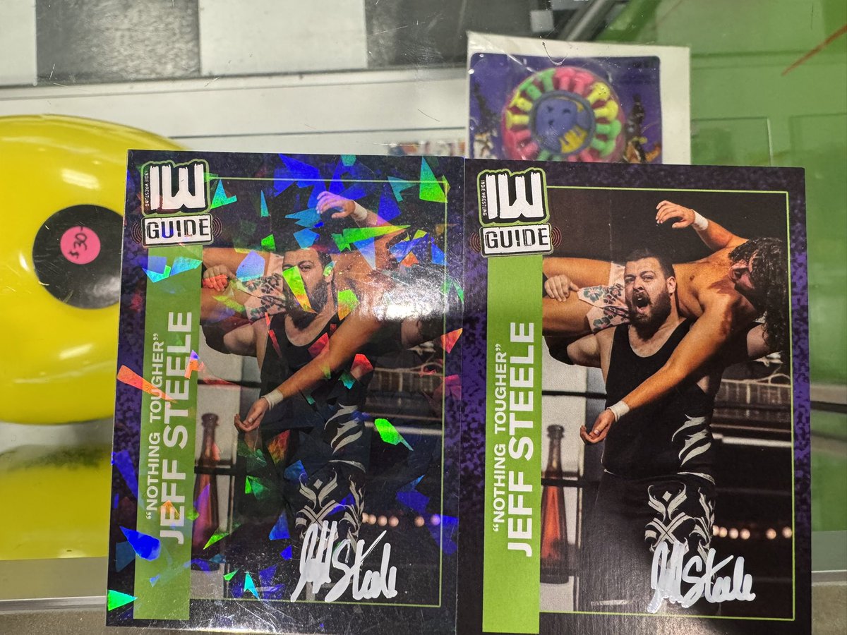 IWGuide1's tweet photo. @Steele_Resolve stopped in and did a signing today! https://t.co/97ukzCEWps