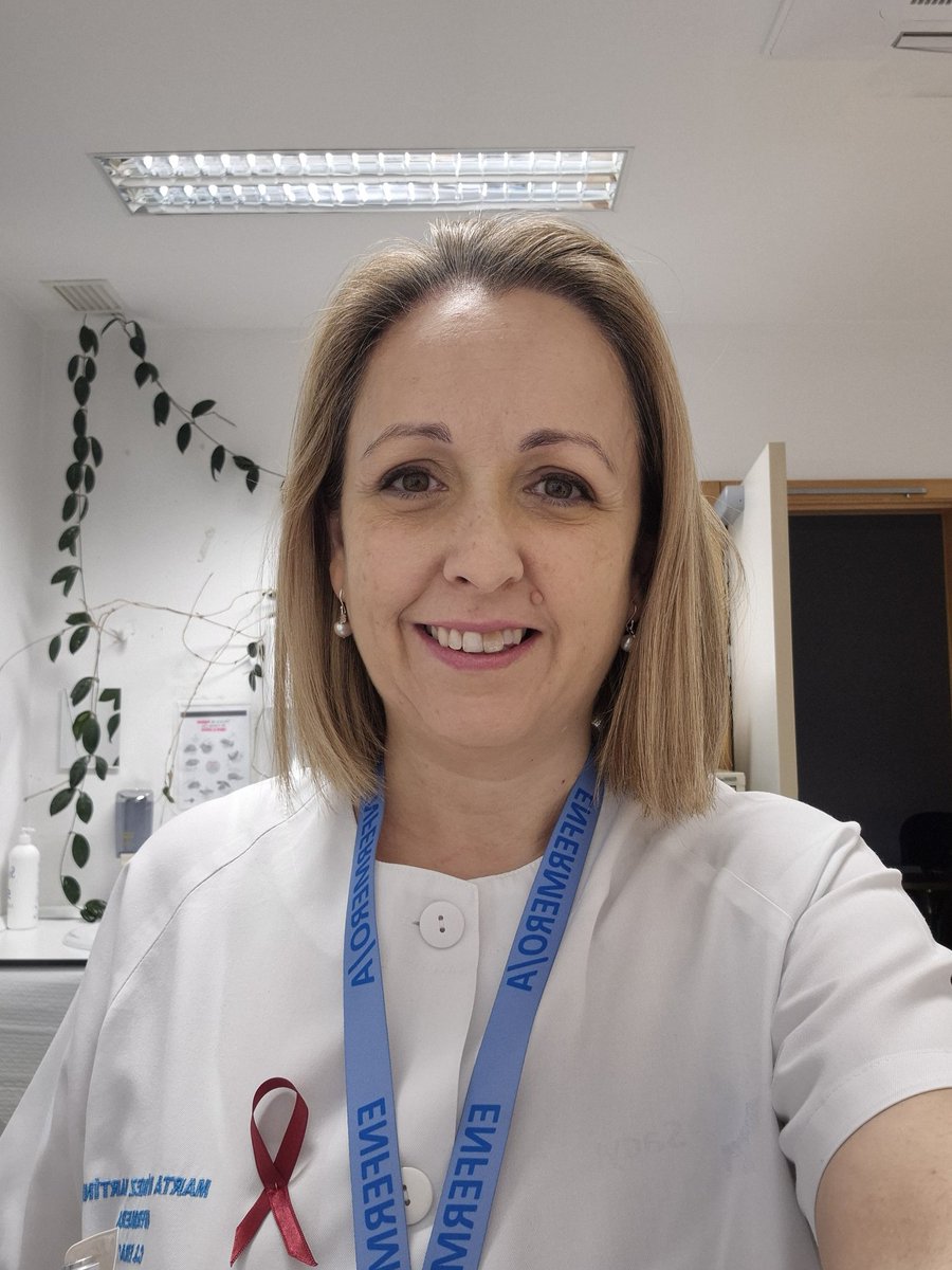 Día Internacional de la Enfermería Comunitaria."Cuidando donde la vida sucede".Queremos hacer visible el papel protagonista esencial de la enfermera comunitaria en la promoción de la salud, la prevención de la enfermedad y el acompañamiento en todo el ciclo vital.
#DIEC2025 #EFyC