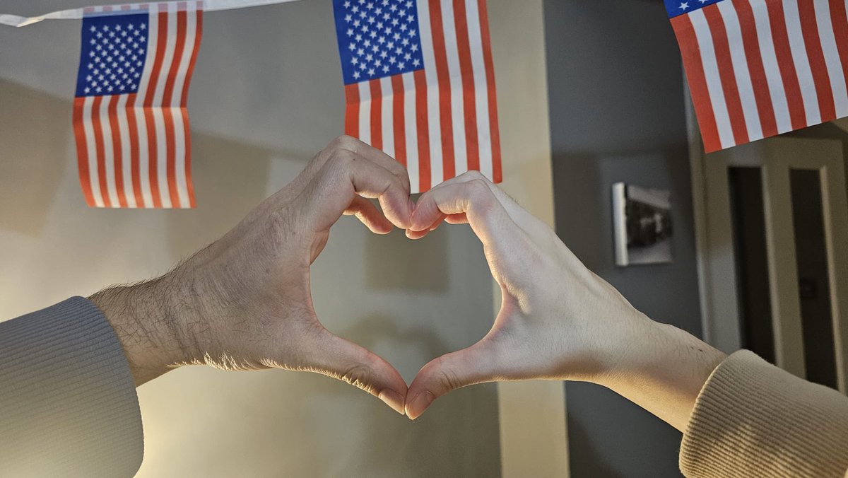 Mark Benis tweet media