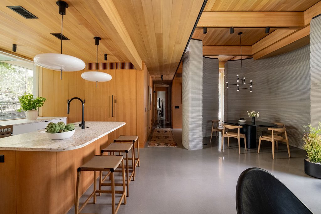 Zillow Gone Wild 🏡 tweet media