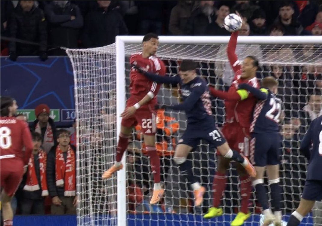 the_marcoliboy's tweet image. we are bad but Liverpool is a circus 😂