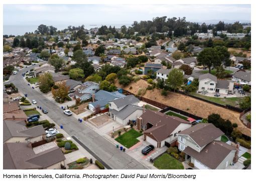 PugetSoundEF's tweet image. Case-Shiller: National home prices rose 1.3% annually in Sept, down from a 1.5% increase in Aug. (two-month lag in data) That may sound like good news if you’re shopping for a home, but it’s not a great sign for the housing market overall. buff.ly/4MM3NW3