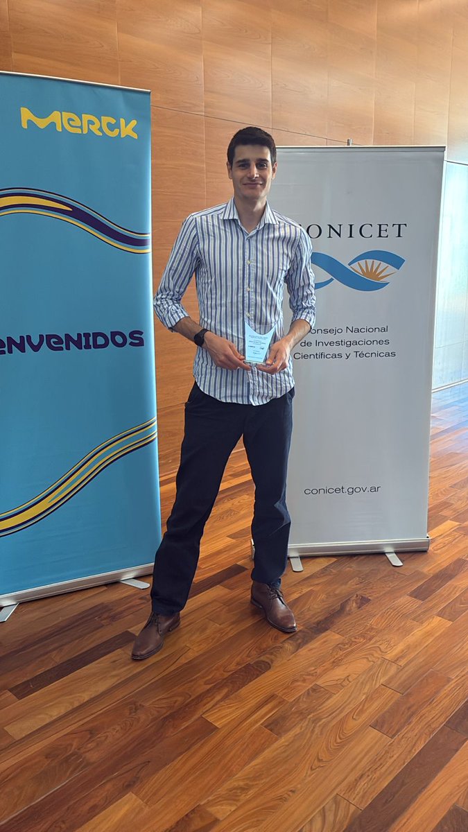 yatirisARG's tweet photo. Su proyecto, que forma parte de su tesis doctoral, fue uno de los proyectos elegidos para la etapa final de presentación en el Polo Científico Tecnológico de  @innovacionar. Estamos orgullosos del trabajo de Duilio y por que haya alcanzado esta instancia! Felicitaciones! 🥳🎉 https://t.co/GomPu2t229