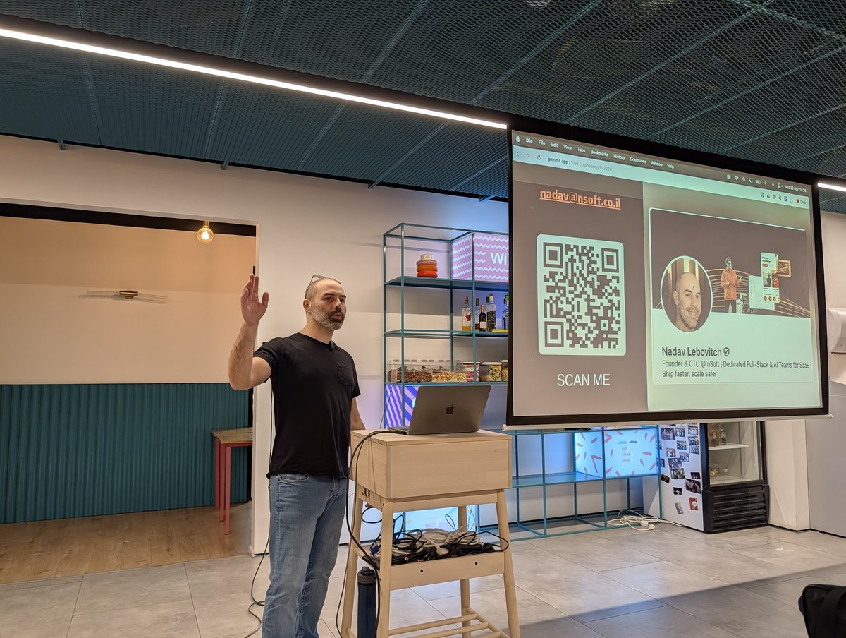 תודה לכל מי שהגיע היום למיטאפ של Negev Web Developers , תודה ל <a href="/NadavLeb/">Nadav Lebovitch</a>  על הרצאה שונה, מעשירה - ועם המון השראה!!!
עד למיטאפ הבא...