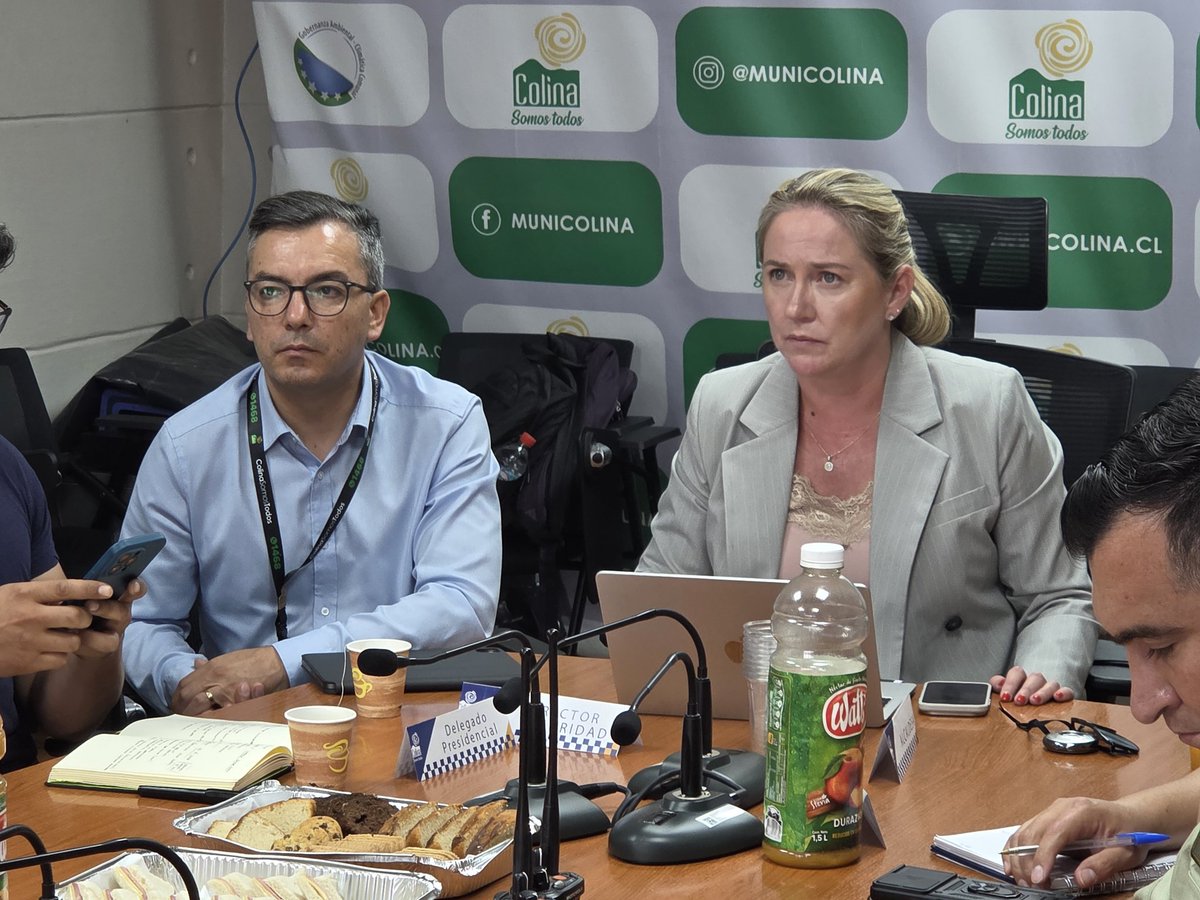 Municipalidad Colina tweet media