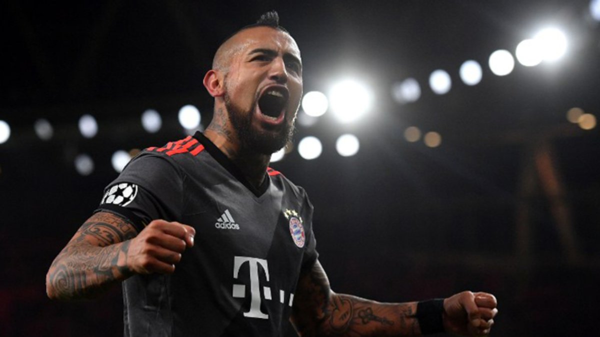 Vidal alentó a Bayern en la visita contra Arsenal con nostálgico mensaje: "Qué recuerdos, dos goles metí" #Cooperativa90 tinyurl.com/5d5dbp88