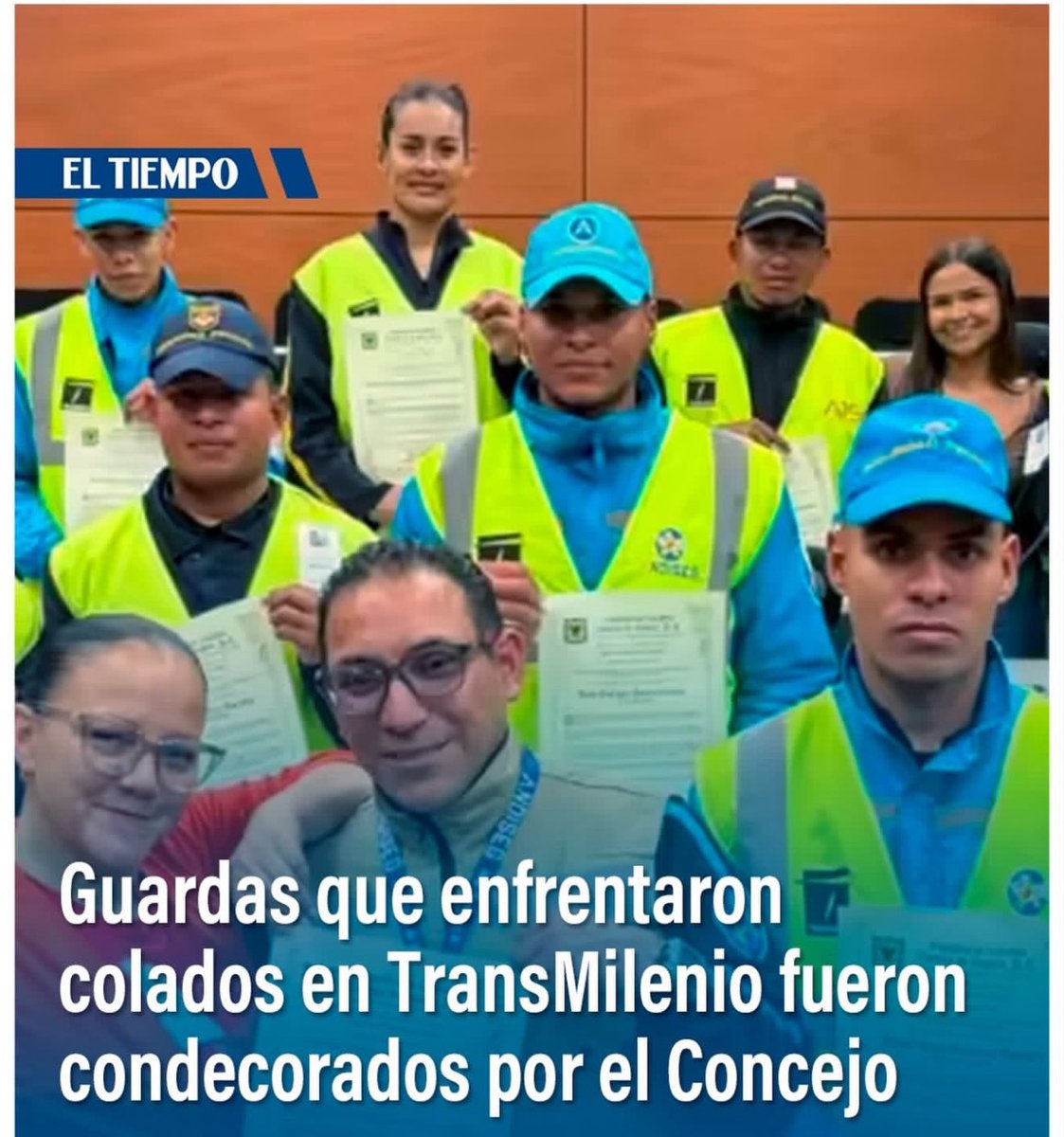 JD_Quinteror's tweet image. Un honor honrar a estos héroes ciudadanos!