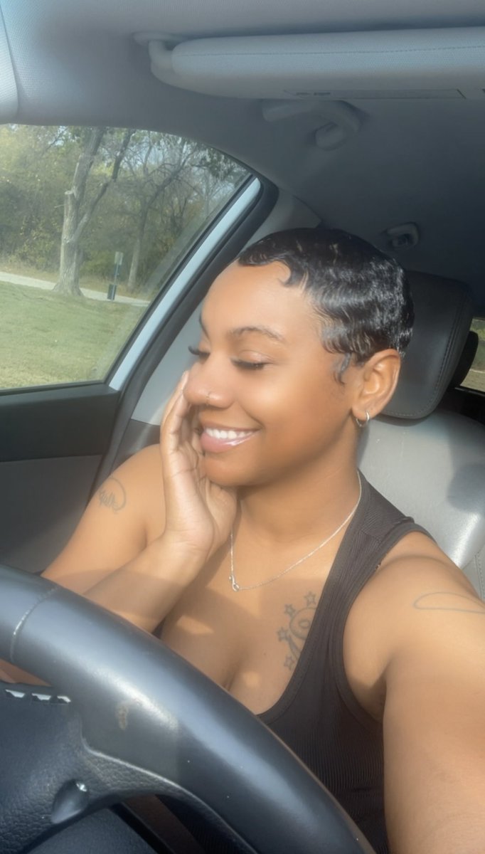 baldheadlex__'s tweet photo. Betty Boop 🥰🖤 https://t.co/yvh7koEBHi