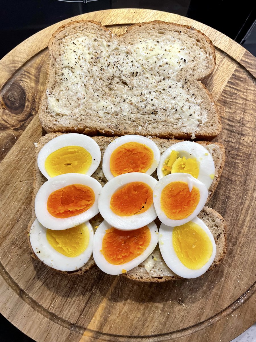 Dudsey_'s tweet image. Welbeck Estate ‘Free Range’ v Supermarket ‘Free Range’! #getwhatyoupayfor