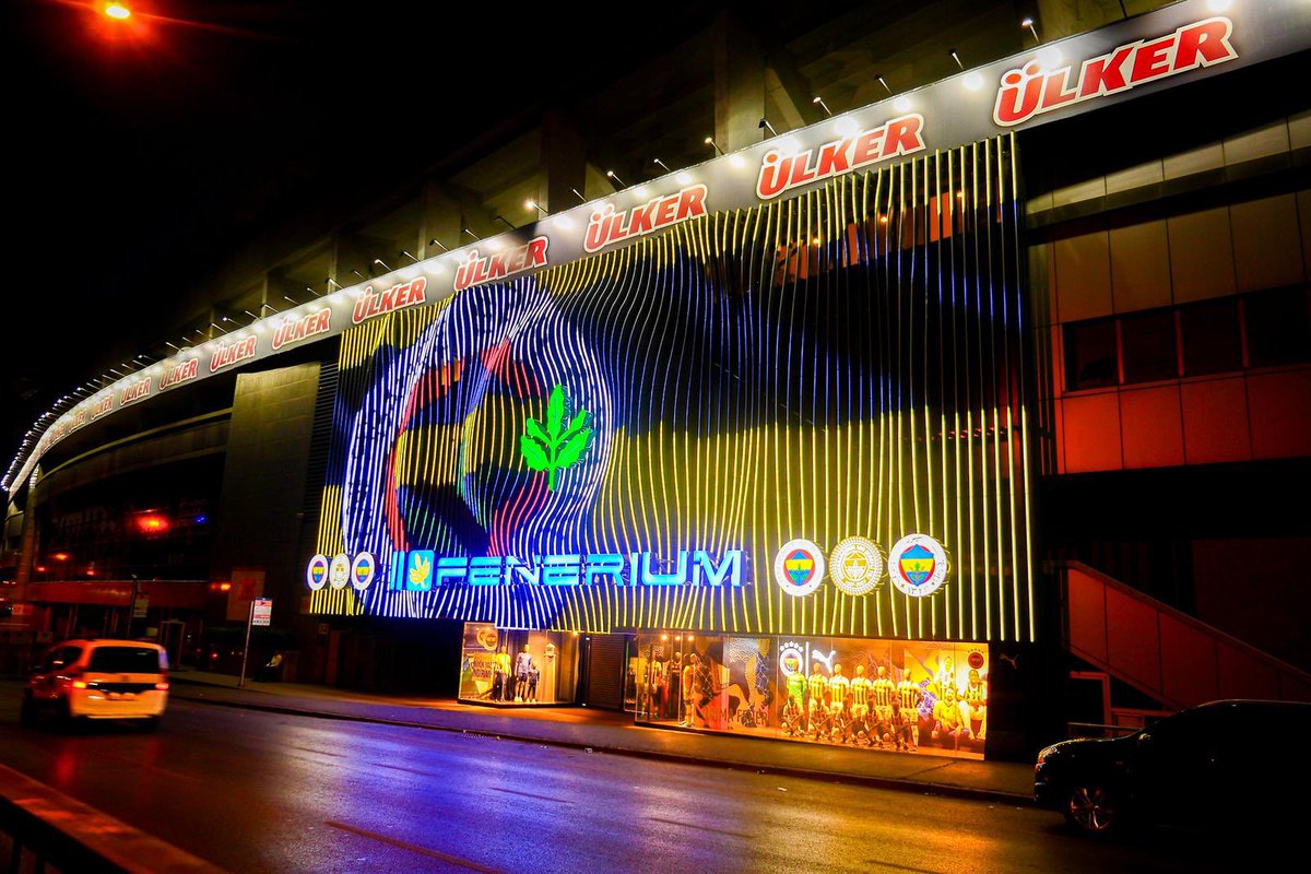 AKIN AKIN FENERİUM’A!

Fenerbahçe’mizin en büyük gücü olan büyük taraftarımızla birlikte Fenerium reyonlarını boşaltıyoruz!

Fenerbahçe neredeyse biz oradayız, hep birlikte ülkemizin dört bir yanında bulunan taraftarlarımızla, temsilciliklerimizle ve grup üyelerimizle