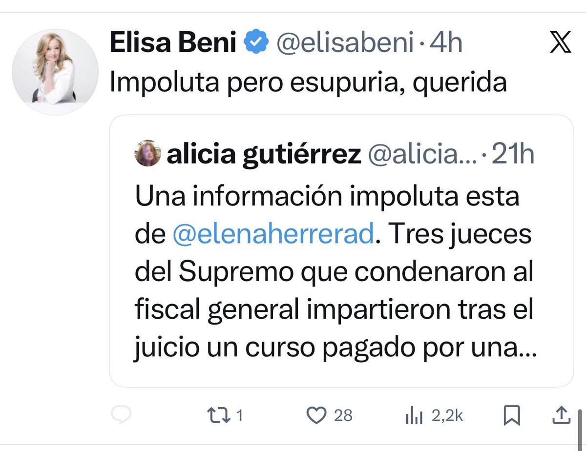 iescolar's tweet image. Lamento tu salida, Elisa. Pero no puedo permitir que una columnista insulte a los periodistas de @eldiarioes y los acuse de manipular.