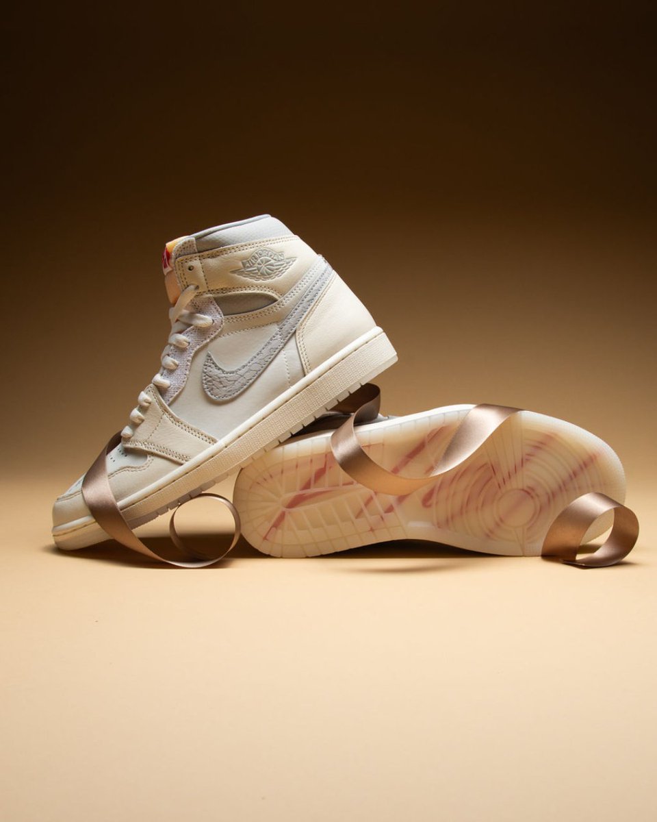 jordan 1 patina foot locker